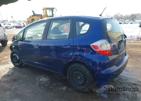 2012 Honda Fit z USA, uszkodzony, nr VIN JHMGE8H36CC023197